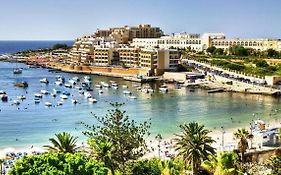 Holiday - Malta Balluta Beach